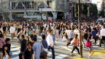 Japonya nüfusu 13'üncü yılında da düştü