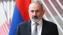 Paşinyan Ermeni diasporasının hedefi oldu