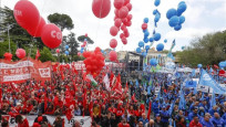 İtalyan işçiler ölümcül iş kazalarını protesto etti