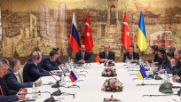 Ukrayna ve Rusya İstanbul'da barışın kıyısından dönmüş