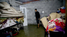 Adana'da sağanak nedeniyle bazı evleri su bastı