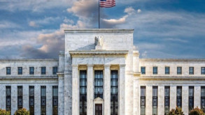 Fed'den bankalara kripto varlık uyarısı