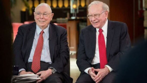 Warren Buffett'ın sağ kolu Charlie Munger yaşamını yitirdi