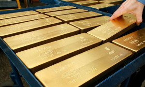 Altının kilogramı 895 bin liraya geriledi  