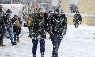 Kar İstanbul'a geri döndü