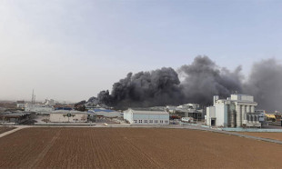 Konya'da mobilya fabrikası yangını