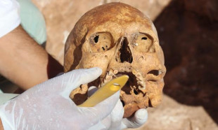 Perre'deki kazılarda 1800 yıllık insan iskeletleri bulundu