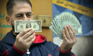 Dolar karşısında tarihi kayıp: Lübnan'da para cepten taştı!