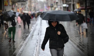 İstanbullular dikkat: Meteoroloji saat vererek uyardı!