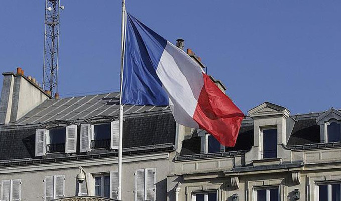 Fransa'da doktora 'İslamifobi' cezası