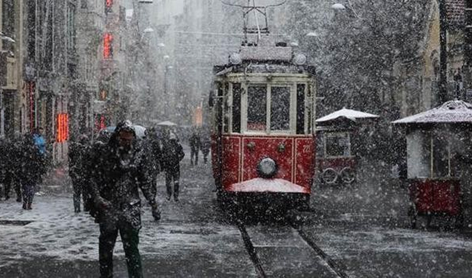 Kar İstanbul'a geliyor