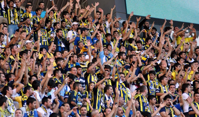 Fenerbahçeli taraftarlardan derbi çağrısı