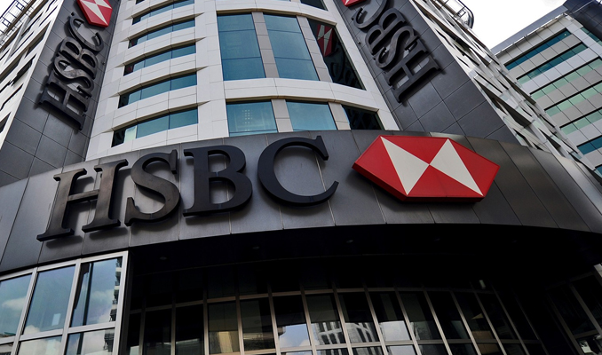 S&P, HSBC'nin notunu düşürdü