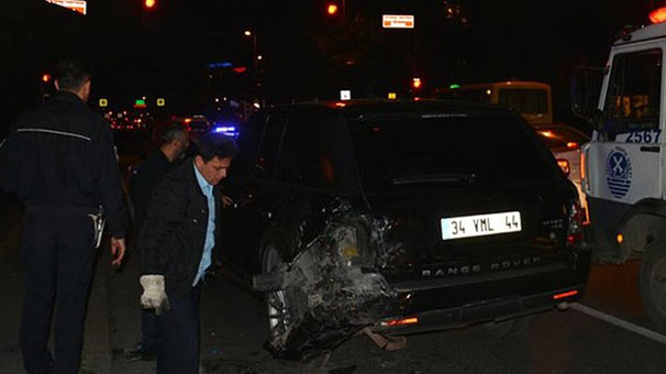 Ferhat Göçer trafik kazası geçirdi