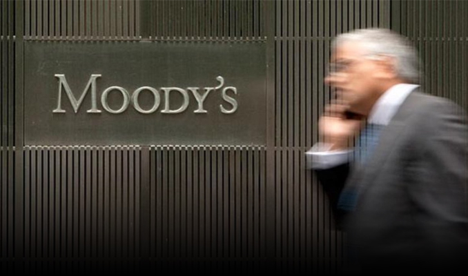 Moody's Türk bankalarının sermaye seviyesinin düşmesini bekliyor