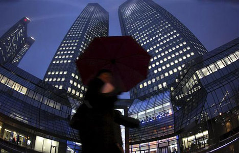 Deutsche Bank krize çözüm için şubelerini kapatıyor