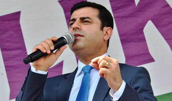 Selahattin Demirtaş'tan 'referandum' özrü