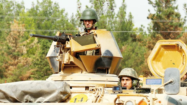 Mehmetçiğe YPG için emir: Cerablus'a yöneleni vur