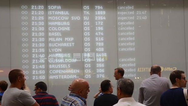 Viyana havalimanında teknik arıza kaosu