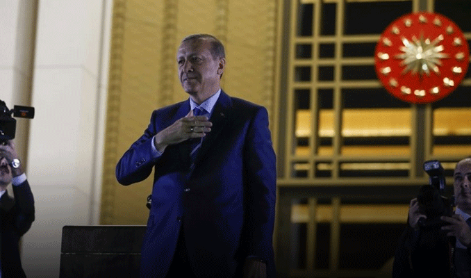 Erdoğan kurmaylarıyla ekonomiyi değerlendiriyor
