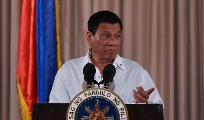 Filipinler'den ABD'ye silah uyarısı