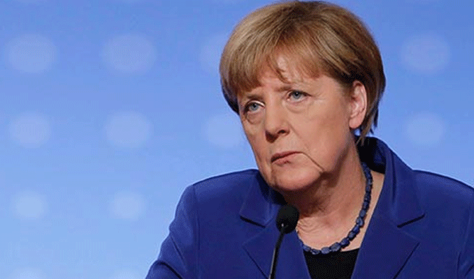 Merkel: Türkiye’ye AB yardımı kısılmalı