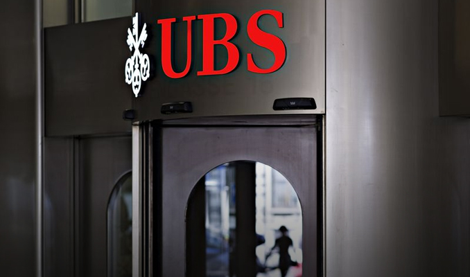 UBS'te üst düzey istifa