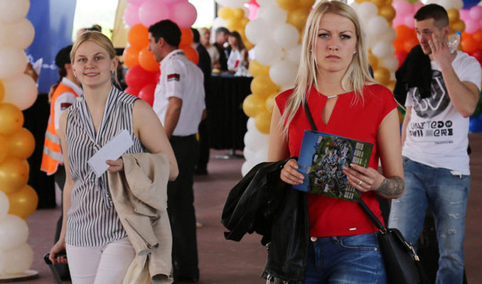 Antalya'ya gelen Rus turist sayısı 4 milyonu geçti