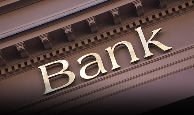 İki İtalyan bankası birleşme taslağını AMB'ye sundu