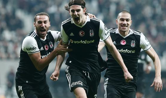 Beşiktaş: 3-1 :Akhisar Belediyespor