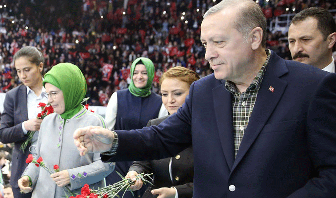 Erdoğan Kadın ve Demokrasi buluşmasında konuştu