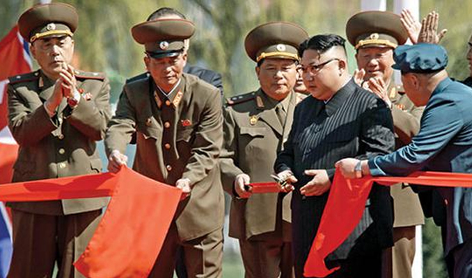 Kim Jong Un toplu konut açılışı yaptı
