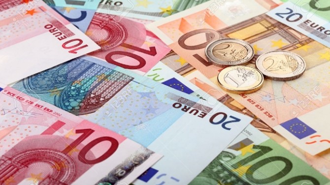 Euro ikinci raundu bekliyor