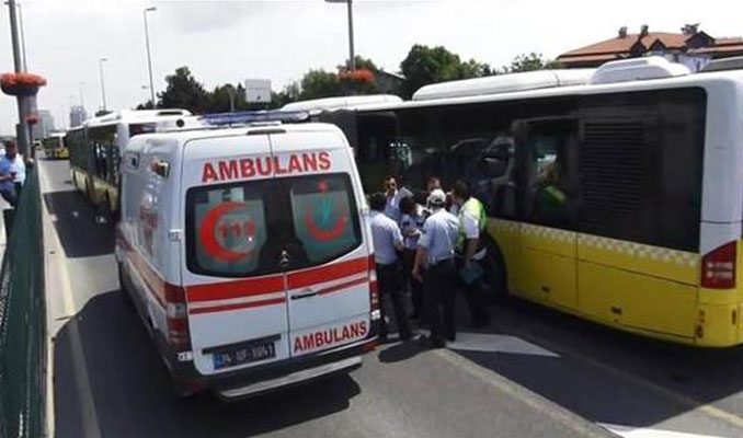 İstanbul'da metrobüs kazası: Yaralılar var