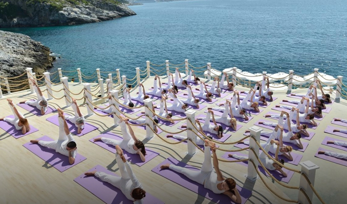 Antalya’da uluslararası yoga tatili!