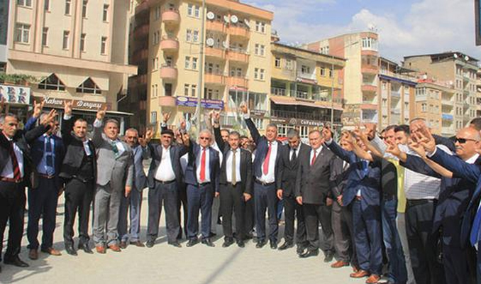 MHP Hakkari'de il başkanlığı açtı