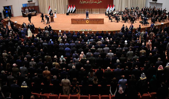 Irak'ta 36 bin kişi bakanlık için başvurdu