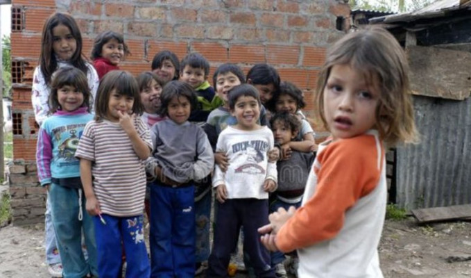 Arjantin'de yoksulluk son 10 yılın en yüksek seviyesinde