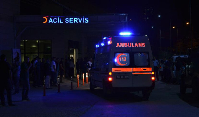 Diyarbakır'daki terör saldırısında bir polis şehit oldu