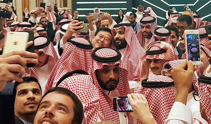 Suudi Arabistan'a yolsuzlukla mücadeleden 100 milyar dolar gelir