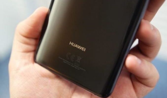 AB'de Huawei endişesi
