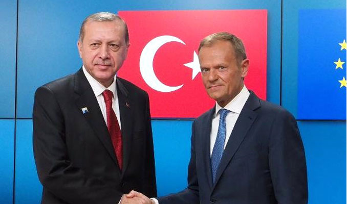 Donald Tusk'tan Türkiye'ye: Tehdit etmeyin