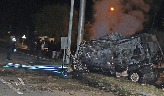Iğdır'da feci kaza: 17 ölü
