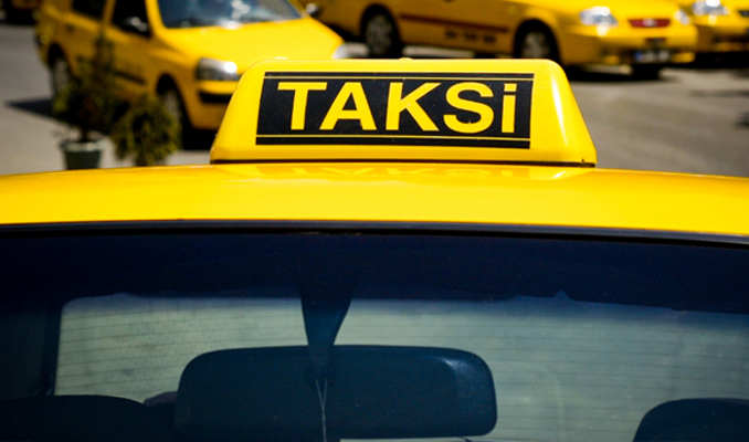 İstanbullu taksiciler Uber çağırıp şoförünü dövdü