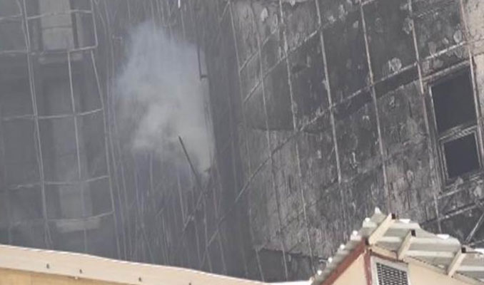 Taksim İlkyardım Hastanesi'nden yine duman yükseldi
