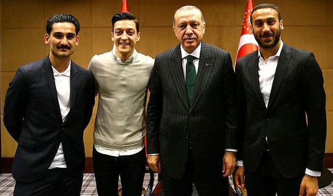 Erdoğan'a Londra'da sürpriz ziyaret