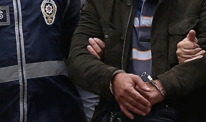 8 albay FETÖ'den tutuklandı