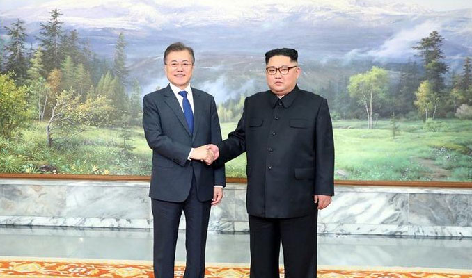 Kuzey ve Güney Kore liderleri buluştu