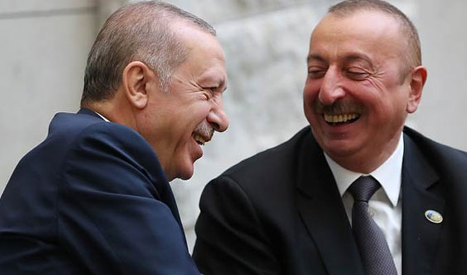Aliyev, Erdoğan'ı tebrik etti