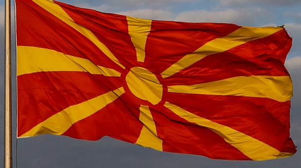 Makedonya'nın ismi resmen değişti